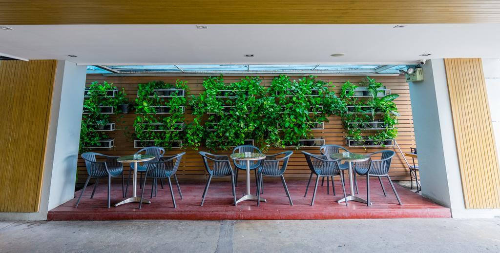 Samran Place Hotel Bangkok Luaran gambar